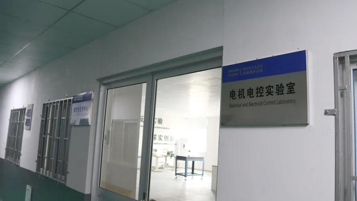 台州市原政协副主席、台州商人研究会会长郑荐平等领导莅临MYBALL迈博调研指导